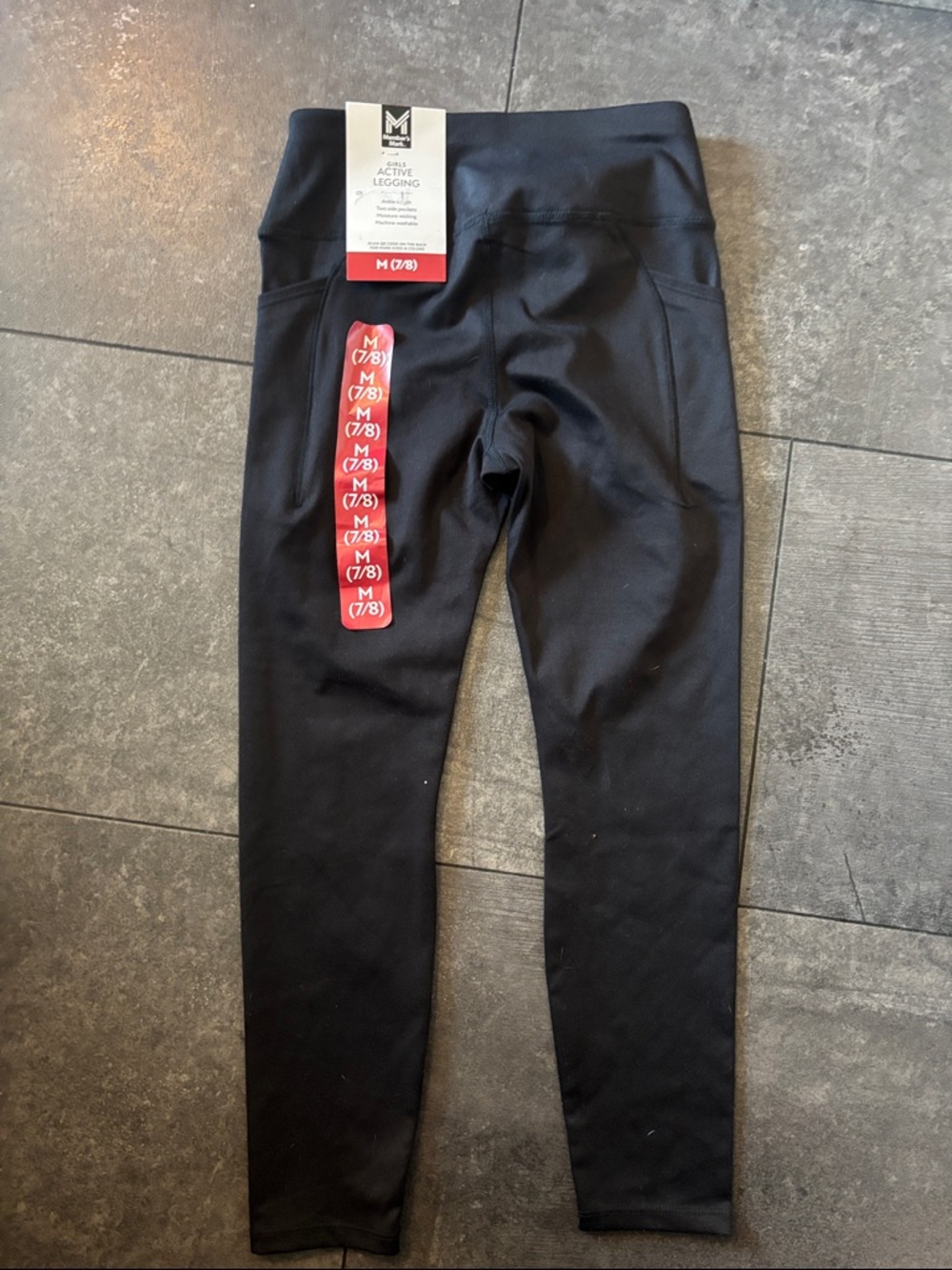 Black High-Waist Pocket Leggings - Picture 2 of 3